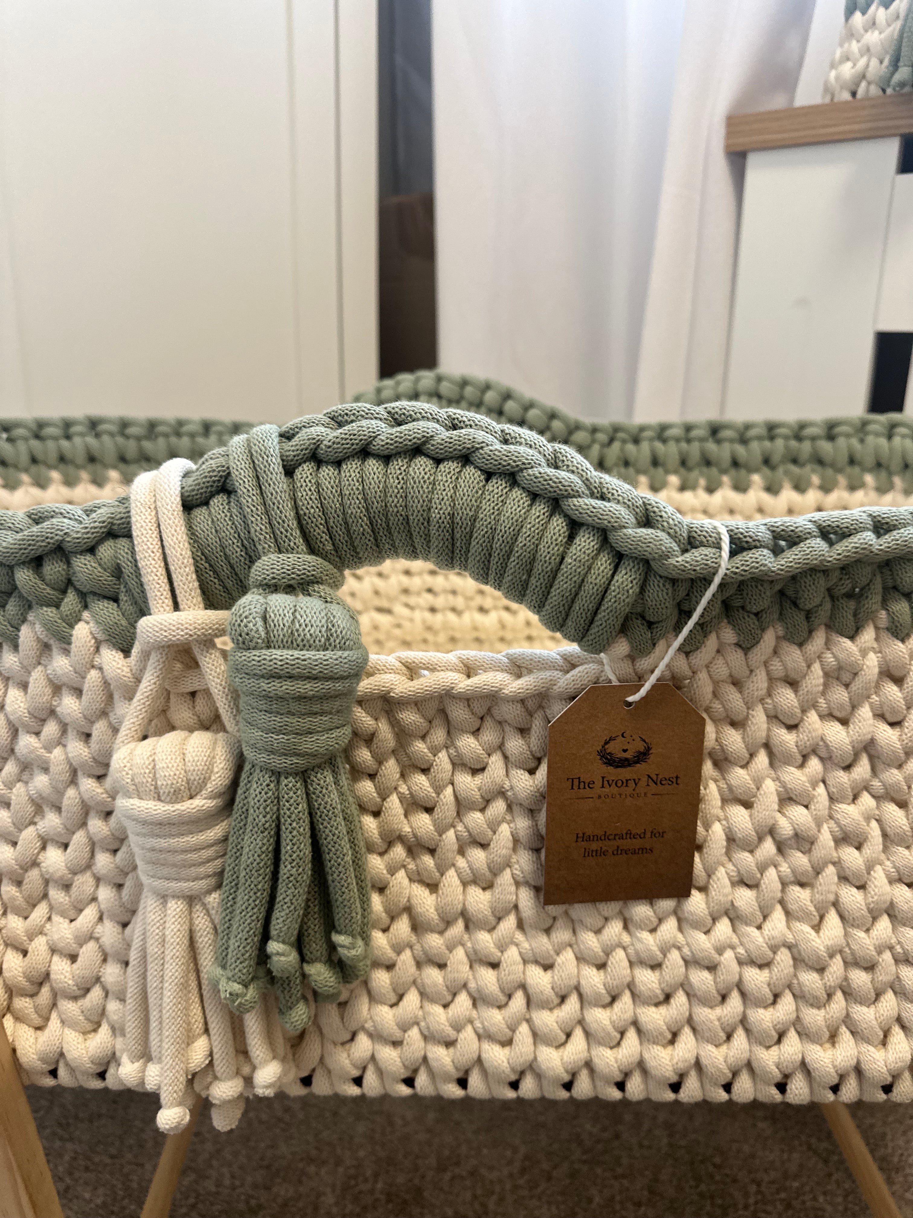 Handmade Luxury Baby Moses Basket 🧺